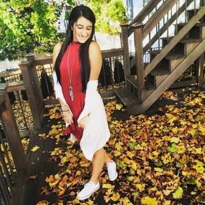 Meet your Posher, Alyssa